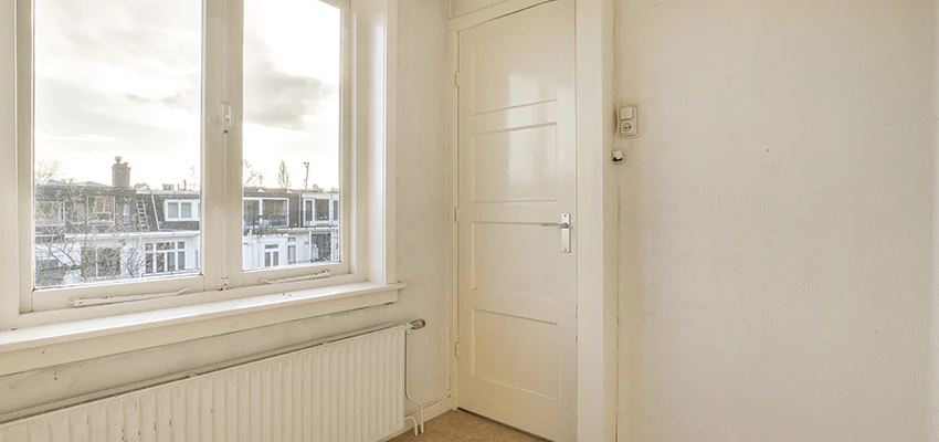 Sliding Window Locks And Security in East La Mirada, California