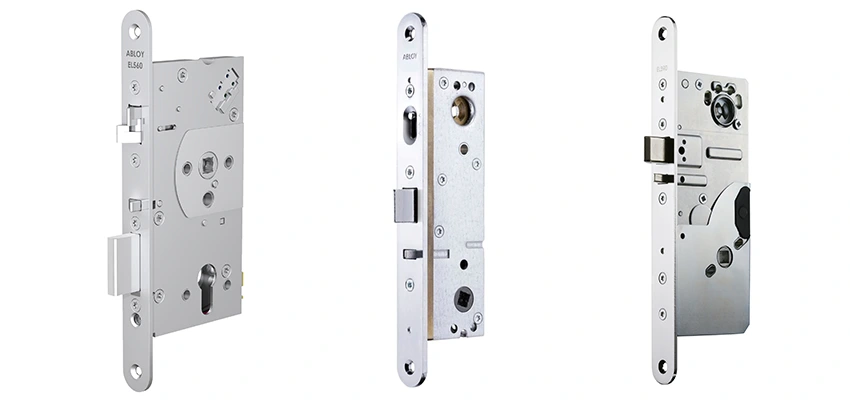 ASSA-Abloy Locks Hinge Repair in East La Mirada, California