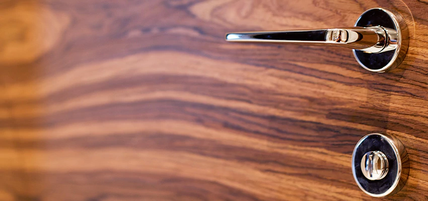 On Demand Locksmith For Key Fobs Repair in East La Mirada, California